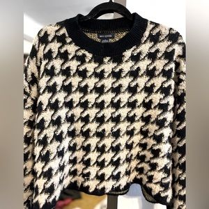 Max Edition Women’s Small Sweater